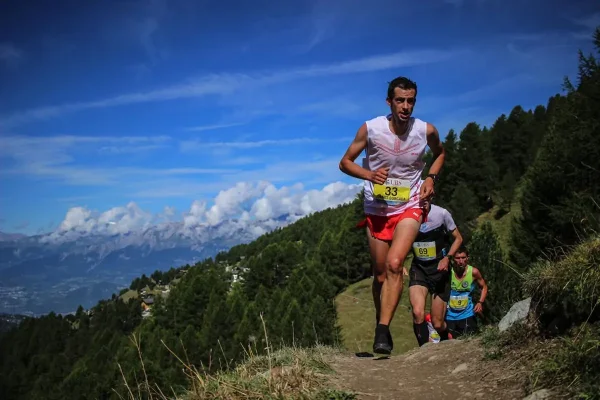 Golden Trail Series от Salomon