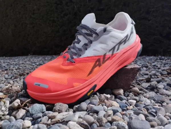 Обзор Altra Mont Blanc Carbon — тесты Mountain Race и впечатления элитных атлетов