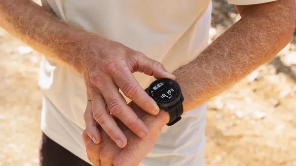 Suunto Race S — что нового у премиальных спортивных часов, кроме размера?