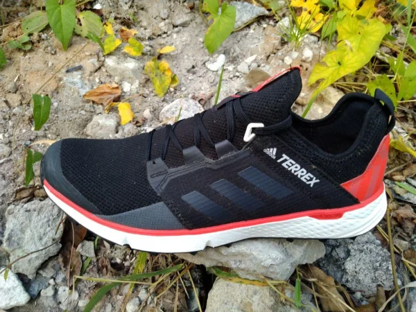 Кросс - обзор Adidas Terrex Speed LD - тесты кроссовок для трейлраннинга / скайраннинга