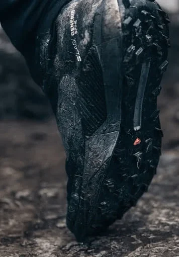 Salomon S/Lab Genesis Spine - легенда возвращается и доступна к заказу!