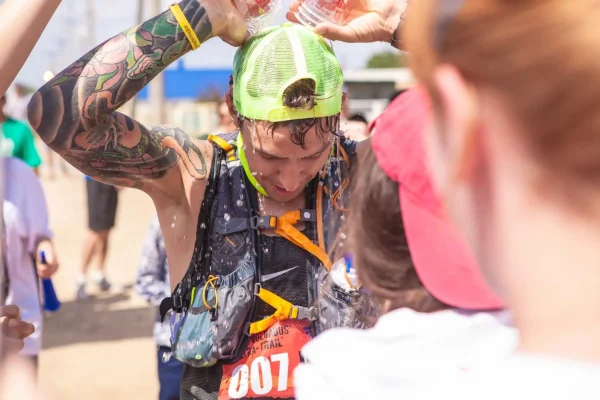 ELTON VOLGABUS ULTRA-TRAIL 2017 – первый официальный стомильник в России. Интервью с Вячеславом Глуховым.