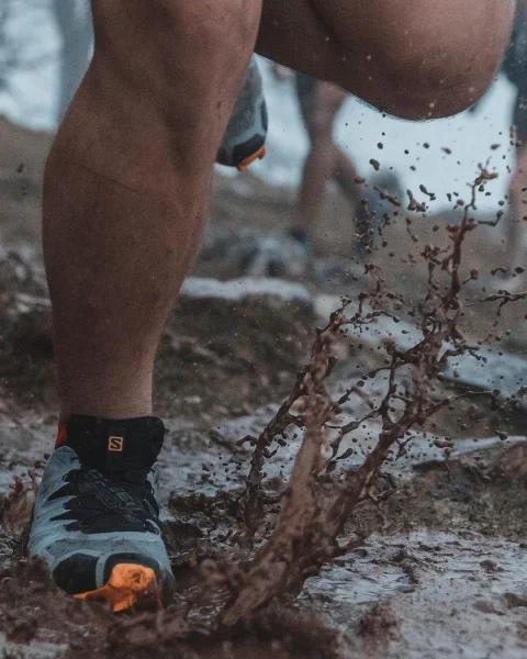 ТОП-10 непромокаемых кроссовок с Gore-Tex для бега и трейлраннинга