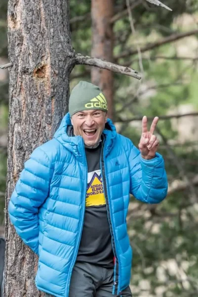 1 октября 2018 года Иван Кузьмин заканчивает работу директором Elbrus World Race